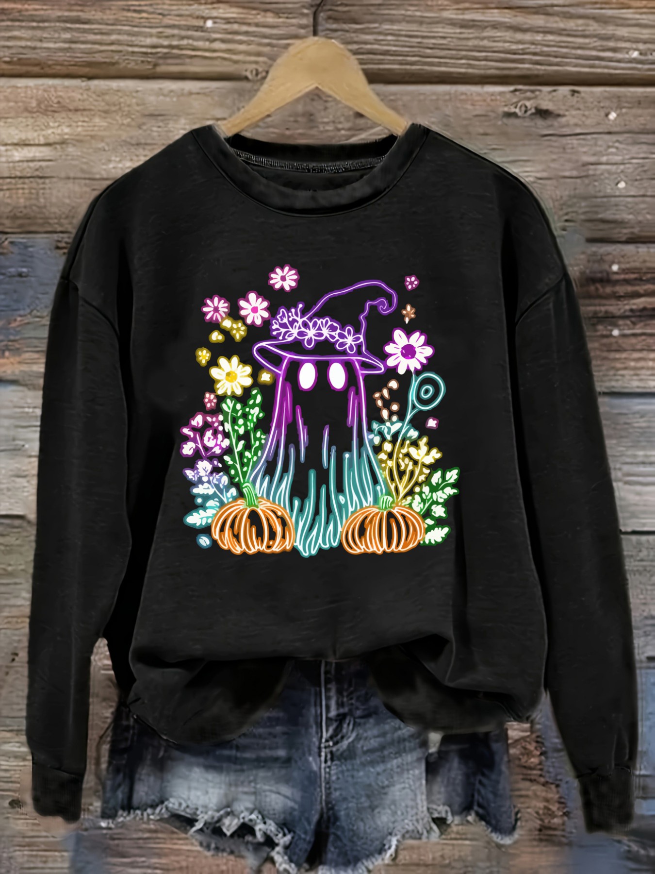 Winter Clothing Design - เสื้อยืดแขนยาวคอกลมลำลองสำหรับผู้หญิง ลายหมวกแม่มดสุดเก๋พร้อมลายดอกไม้และฟักทอง เสื้อผ้าผู้หญิงคอกลม ซักเครื่องได้ ยืดหยุ่นเล็กน้อย ทรงหลวม