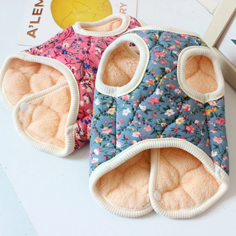 Winter Clothing Patterns - เสื้อผ้าสัตว์เลี้ยงสำหรับฤดูหนาว ลายดอกไม้น่ารัก เสื้อโค้ทสำหรับสุนัขและแมว เสื้อแจ็คเก็ตสำหรับสัตว์เลี้ยงสำหรับใส่กลางแจ้ง เสื้อกั๊กขนนุ่มสำหรับชิวาวา ยอร์กเชียร์