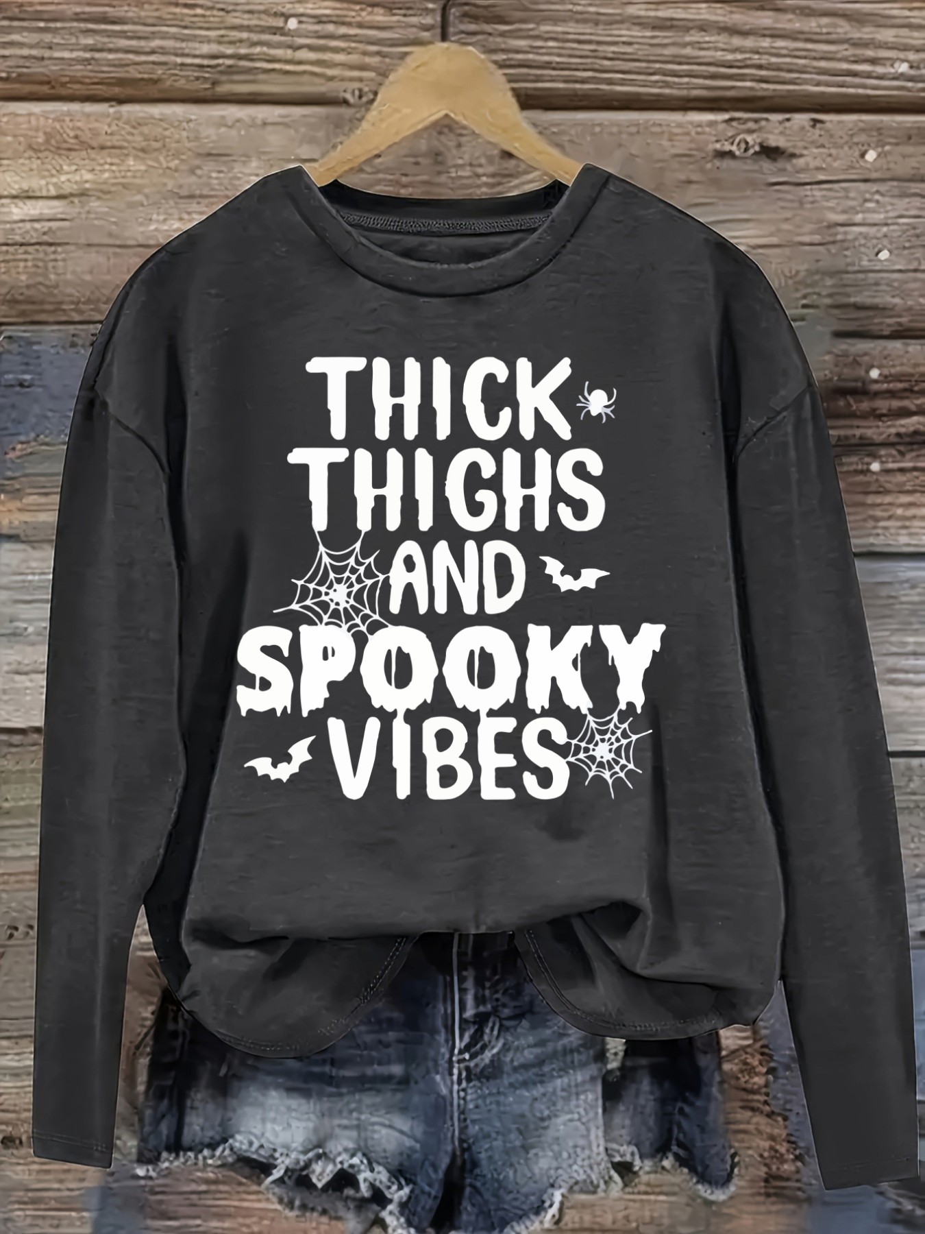 เสื้อยืดแขนยาวคอกลมสำหรับผู้หญ - Winter Clothing Design บทวิจารณ์และราคา